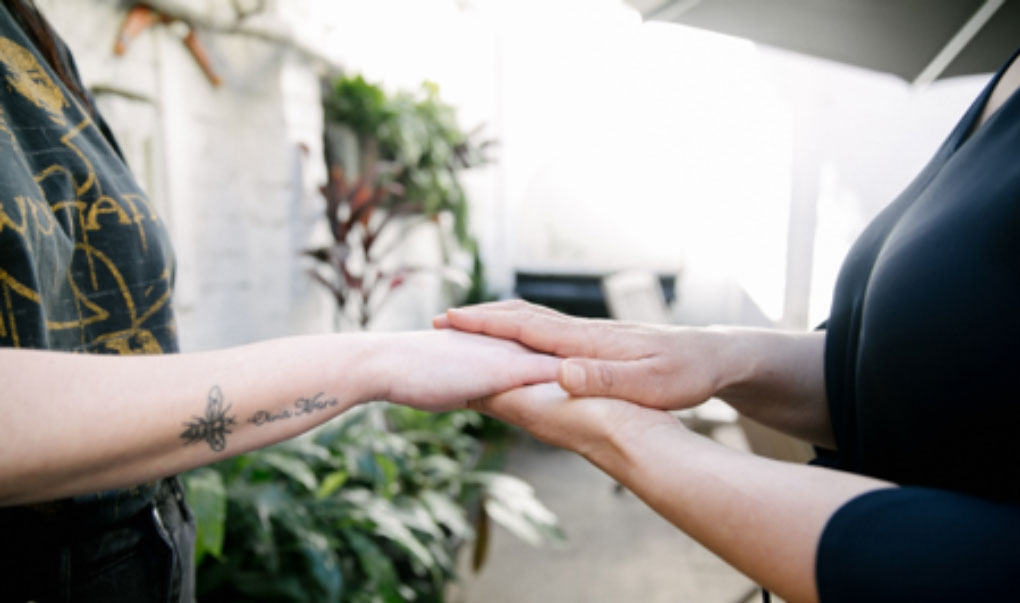 lous place is moving